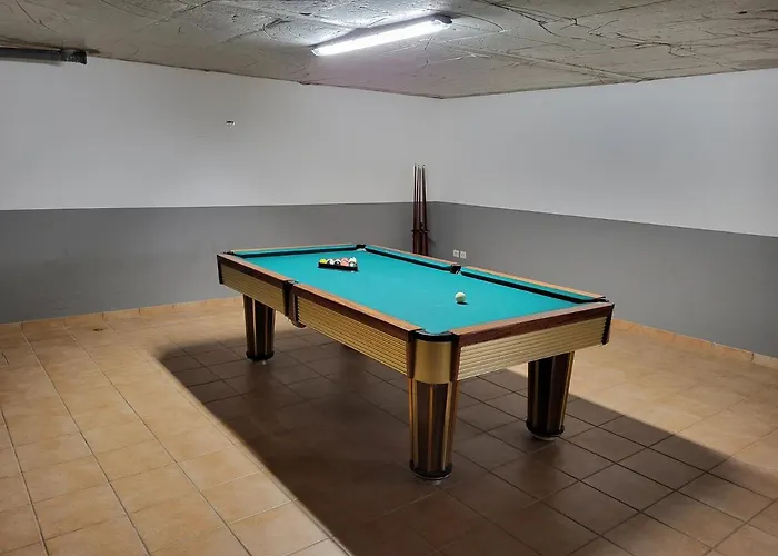 Cordeiro - Heated Pool - Free Wi-fi - Air Con * Guia (Faro)