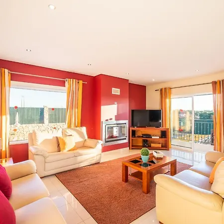 Vila Cordeiro - Heated Pool - Free Wi-fi - Air Con