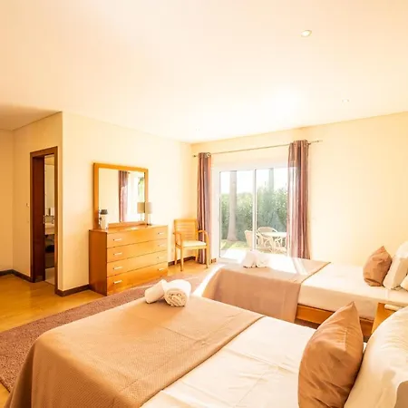 Cordeiro - Heated Pool - Free Wi-fi - Air Con Vila Guia (Faro)